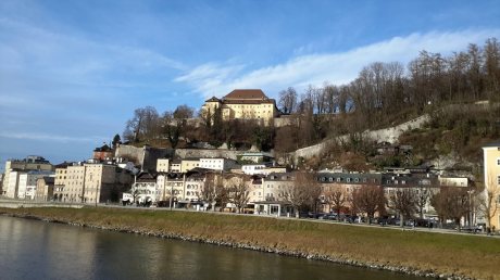 Salzburg 117 - Crossing the Salzach River again, on the way to the fortepiano recital, on a beautiful 27 January