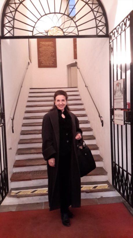 Salzburg 135 - Saying goodbye to Mozart Wohnhaus, after the fortepiano recital, on a 27 January
