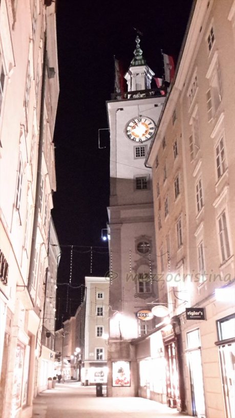 salzburg-199-the-magic-of-a-salzburg-street-one-evening-of-27-january-2016