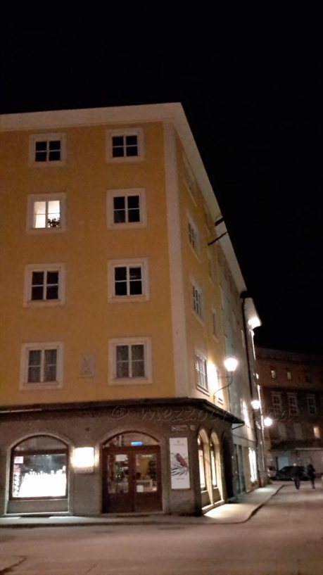 salzburg-216-the-magic-of-salzburg-in-the-evening-of-a-27-january-2016