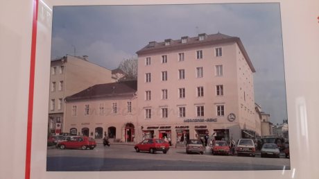 Salzburg 49 - Mozart Wohnhaus in Salzburg - at Makartplatz 8, former Hannibalplatz