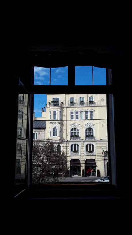 Salzburg 77 - Quiet time before the concert, on a 27 January - Looking out the window of the Tanzmeistersaal in Mozart Wohnung, Salzburg